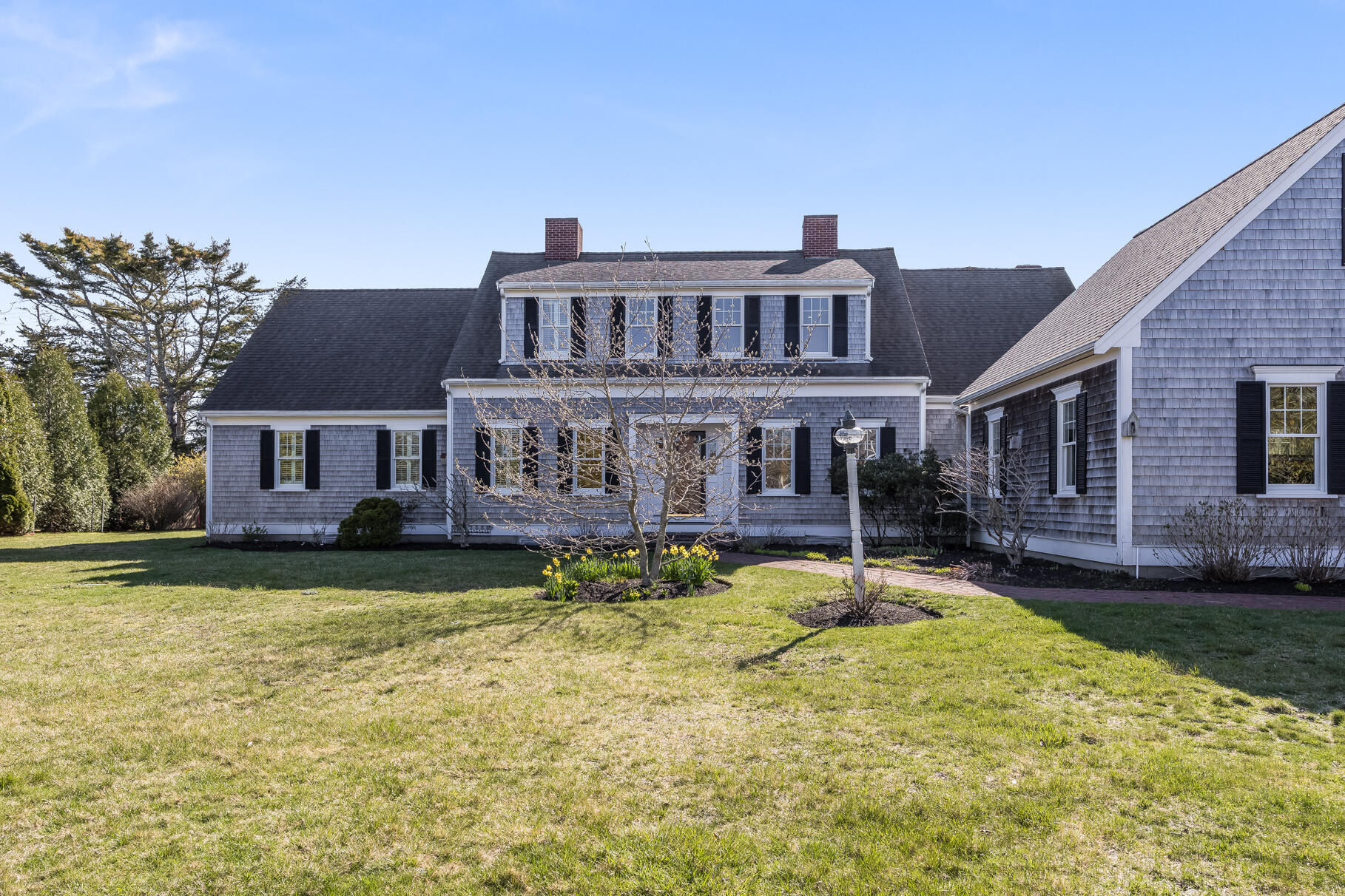 Chatham, Massachusetts 02633, United States, 4 Bedrooms Bedrooms, ,4 BathroomsBathrooms,Residential,Active,107695