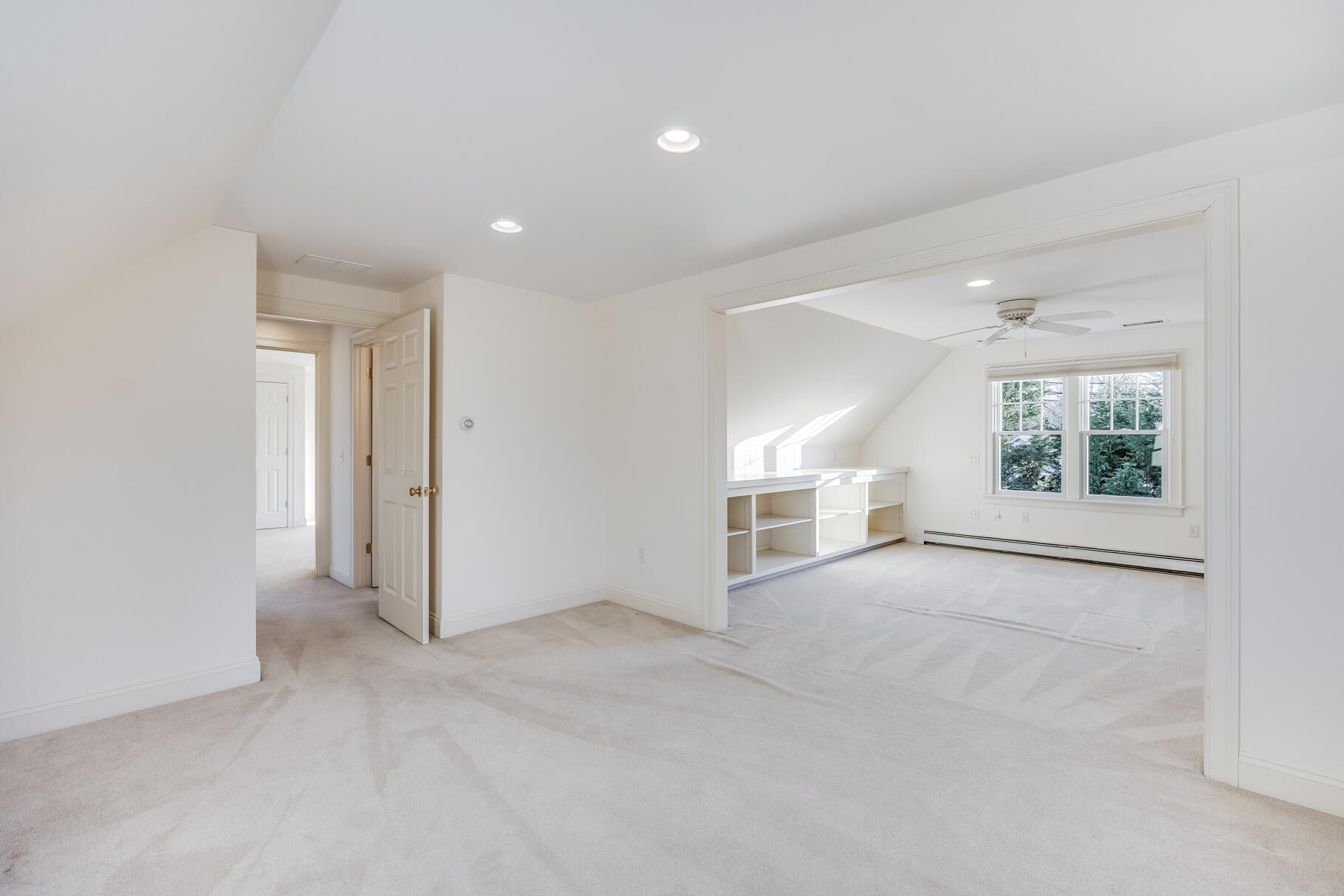 Chatham, Massachusetts 02633, United States, 4 Bedrooms Bedrooms, ,4 BathroomsBathrooms,Residential,Active,107695