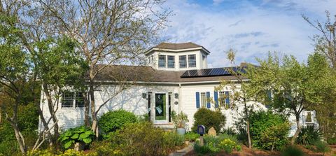 Single Family Residence in Provincetown MA 15 Creek Rnd Hill Road.jpg