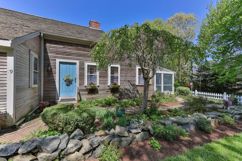 Single Family Residence in Brewster MA 79 Mates Way 36.jpg