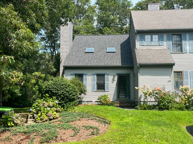 35 Santuit Pond Way 13A
