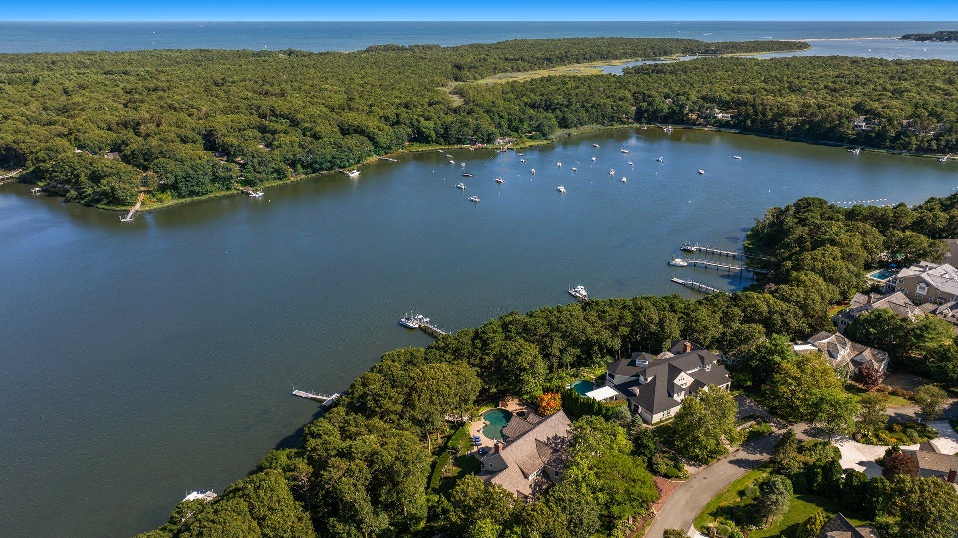 Mashpee, Massachusetts 02649, United States, 6 Bedrooms Bedrooms, ,8 BathroomsBathrooms,Residential,Active,190578