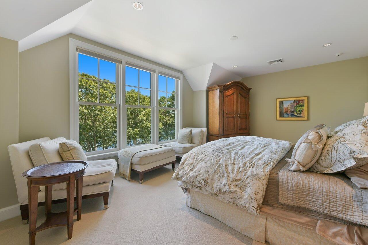 Mashpee, Massachusetts 02649, United States, 6 Bedrooms Bedrooms, ,8 BathroomsBathrooms,Residential,Active,190578