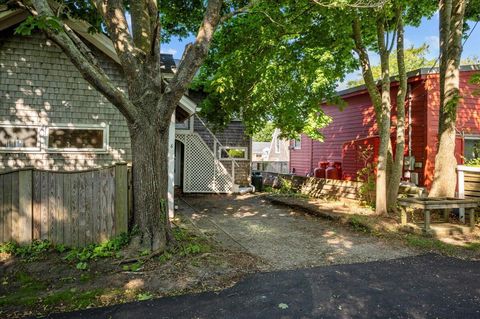 Single Family Residence in Provincetown MA 6 Priscilla Alden Road 10.jpg