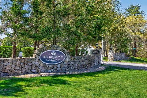 Photo of 2 Quinns Way #UNIT 2, Mashpee, MA 02649 (MLS # 22602171)