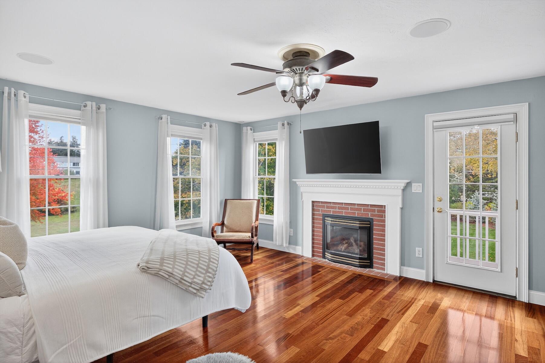 Duxbury, Massachusetts 02332, United States, 5 Bedrooms Bedrooms, ,6 BathroomsBathrooms,Residential,Active,234748