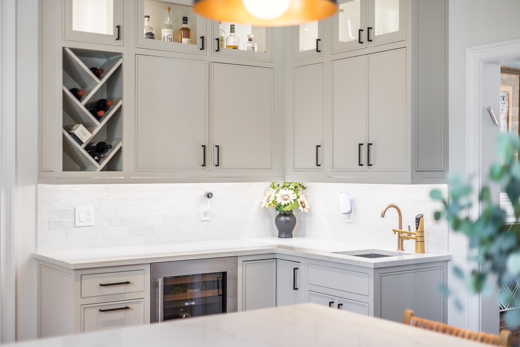 Duxbury, Massachusetts 02332, United States, 5 Bedrooms Bedrooms, ,6 BathroomsBathrooms,Residential,Active,234748