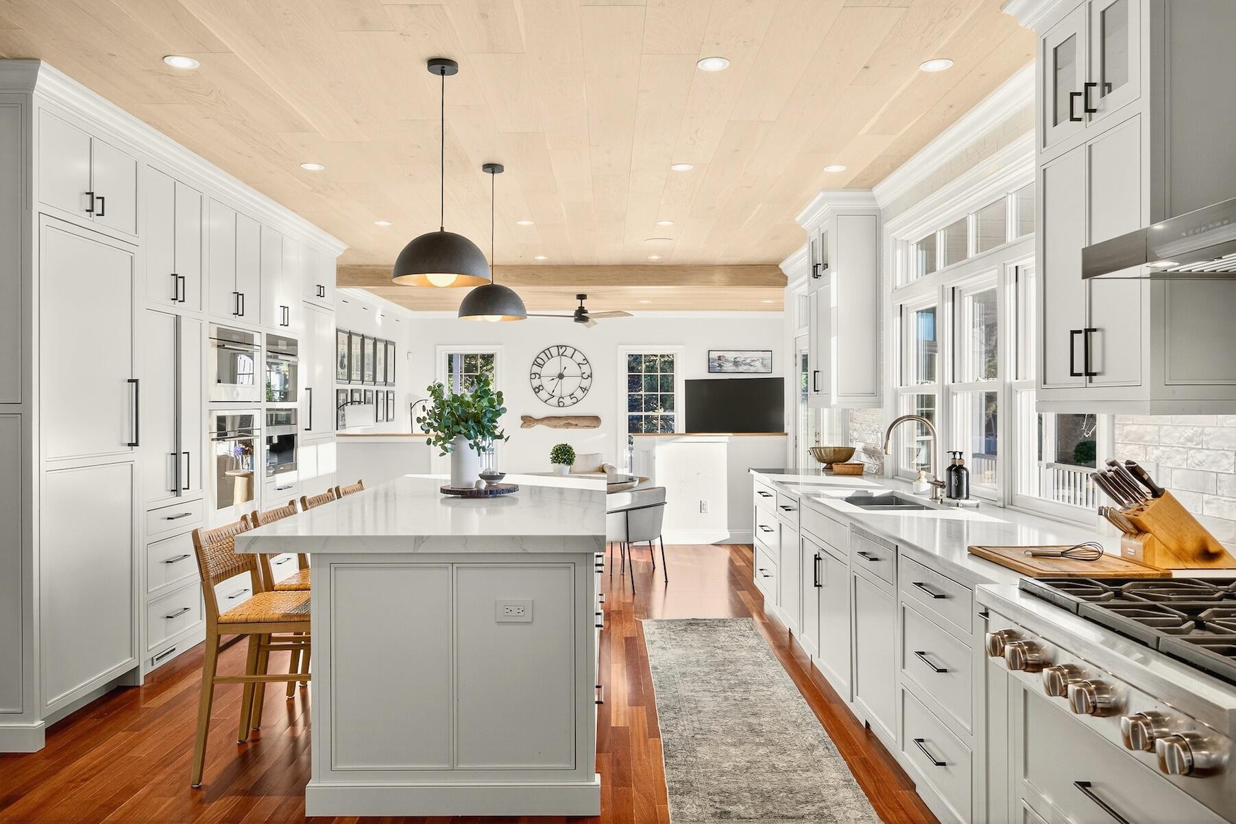 Duxbury, Massachusetts 02332, United States, 5 Bedrooms Bedrooms, ,6 BathroomsBathrooms,Residential,Active,234748