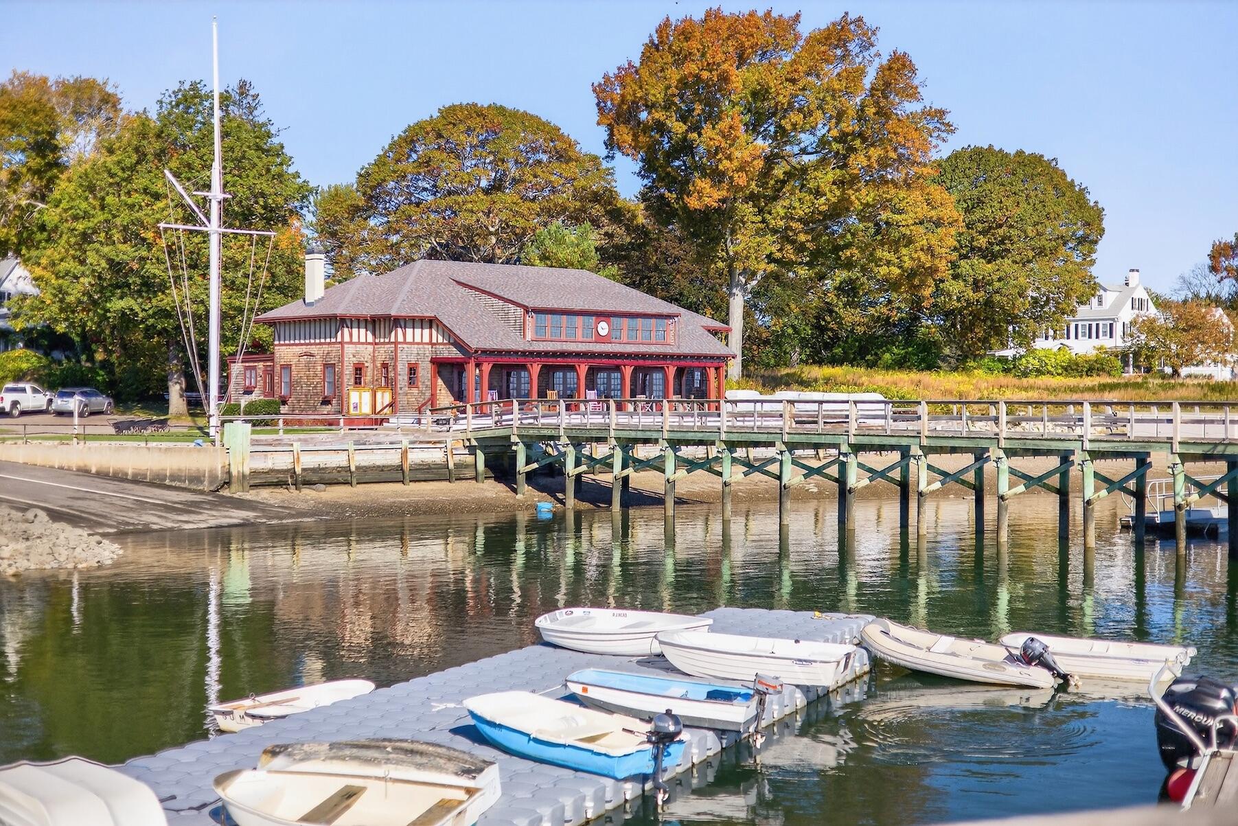 Duxbury, Massachusetts 02332, United States, 5 Bedrooms Bedrooms, ,6 BathroomsBathrooms,Residential,Active,234748