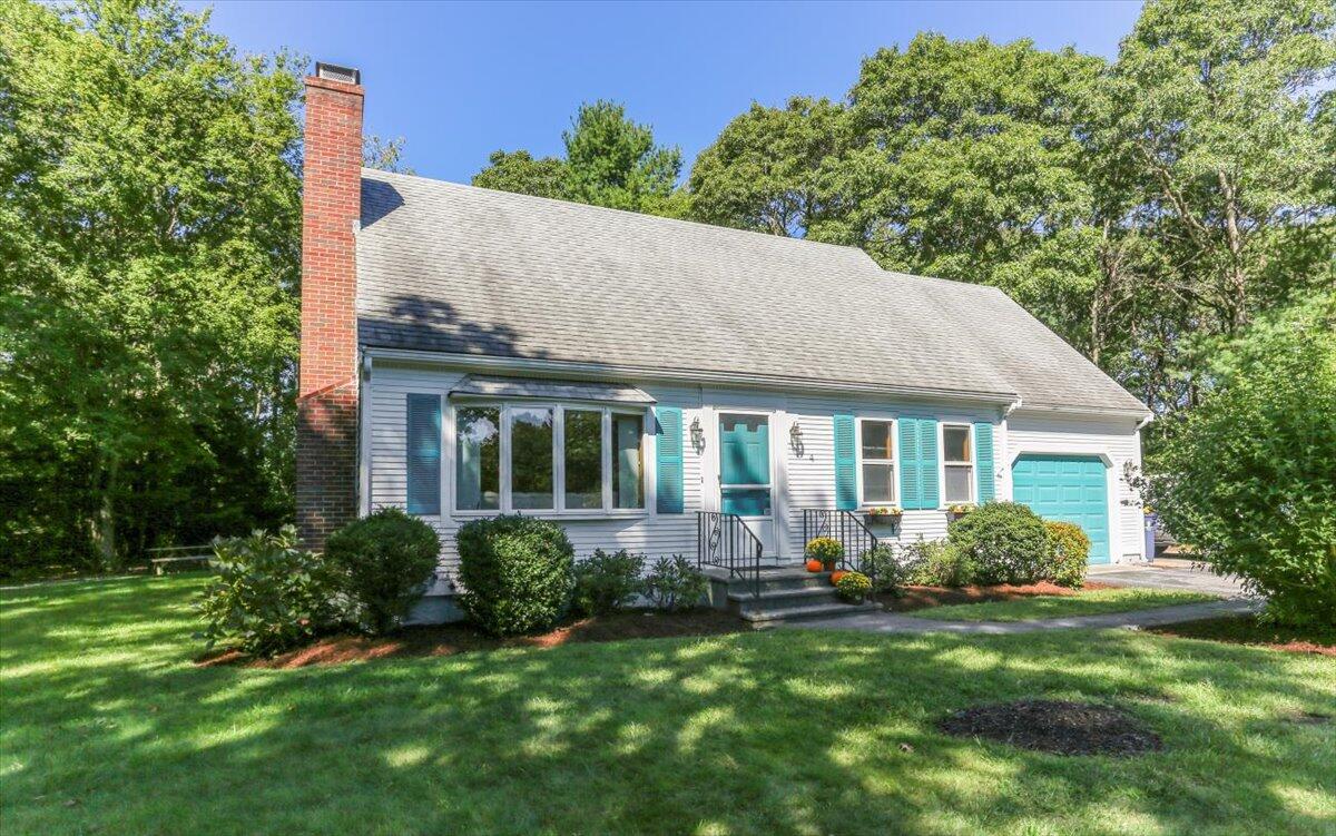 Photo 1 of 28 — 4 Acorn Circle, Pocasset, MA 02559