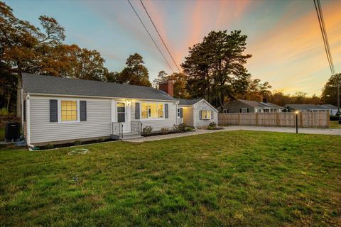Photo of 15 Shannon Road, Harwich, MA 02645 (MLS # 22505338) Photo of 15 Shannon Road, Harwich, MA 02645 (MLS # 22505338)
