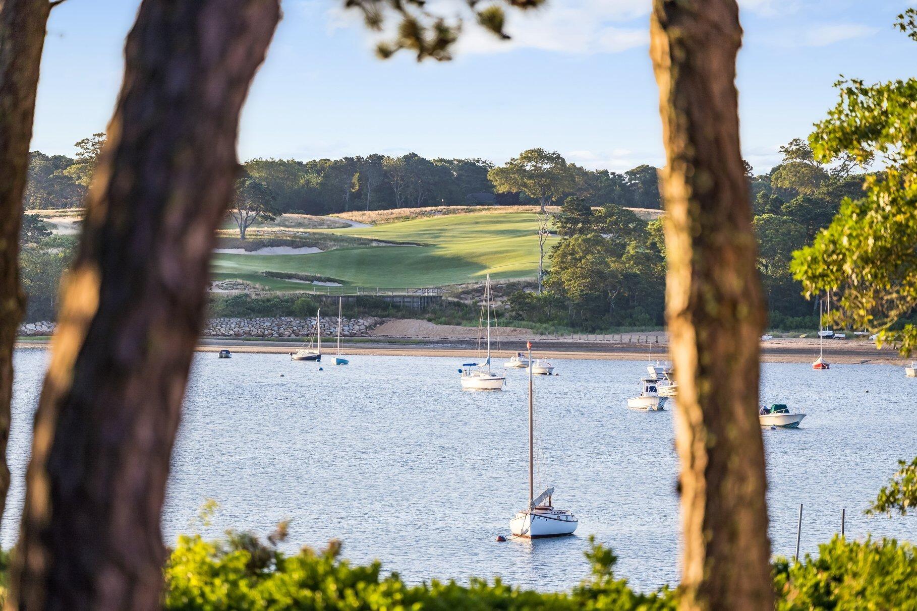 Harwich, Massachusetts 02645, United States, 8 Bedrooms Bedrooms, ,4 BathroomsBathrooms,Residential,Active,177864