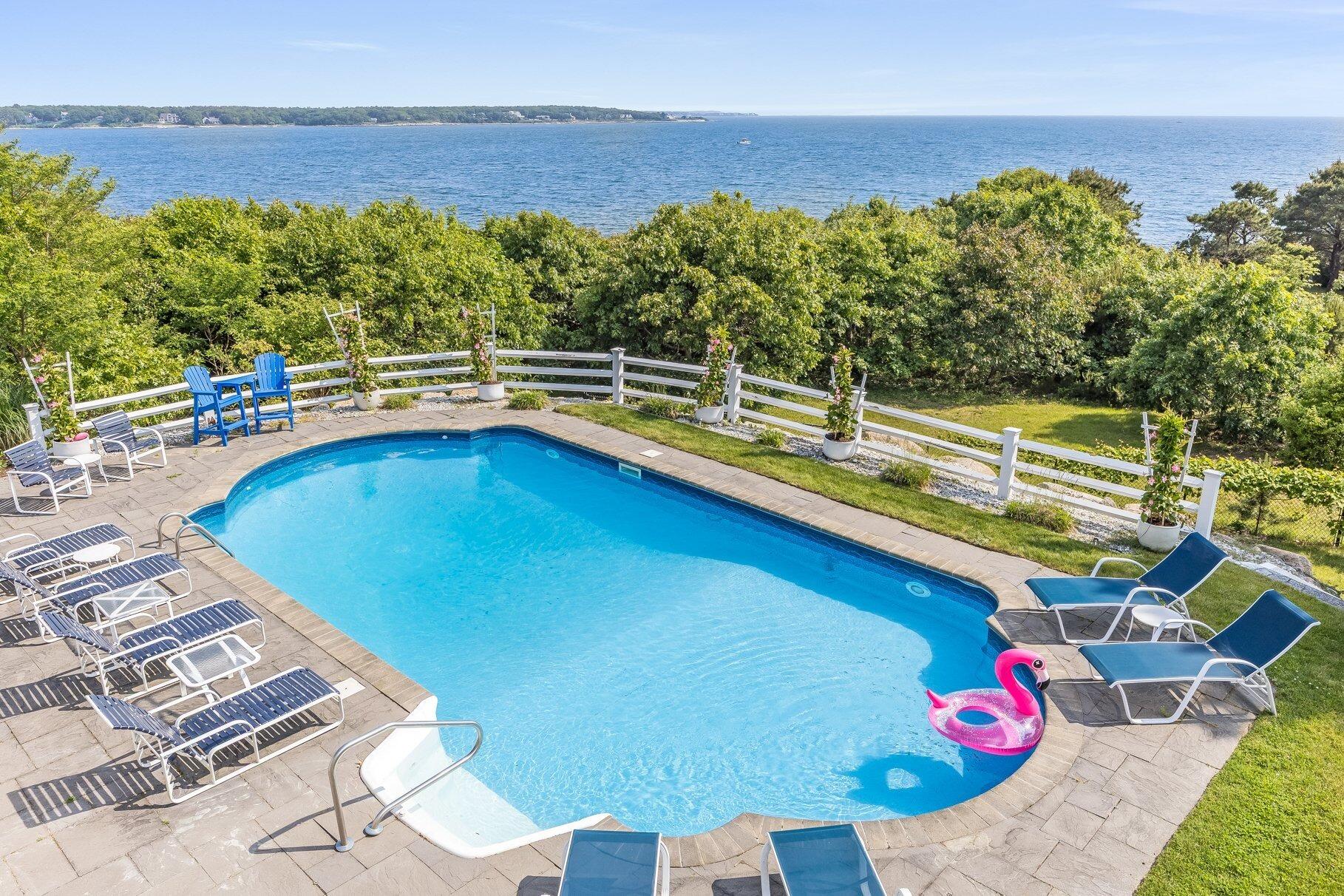 Pocasset, Massachusetts 02559, United States, 5 Bedrooms Bedrooms, ,4 BathroomsBathrooms,Residential,Active,155647