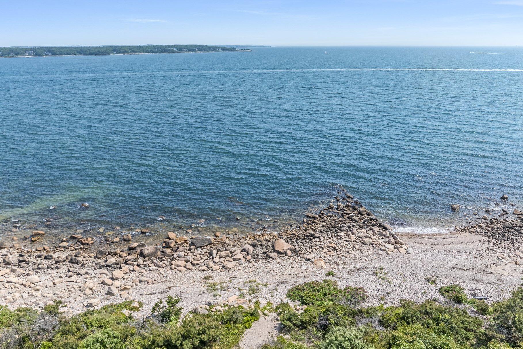 Pocasset, Massachusetts 02559, United States, 5 Bedrooms Bedrooms, ,4 BathroomsBathrooms,Residential,Active,155647