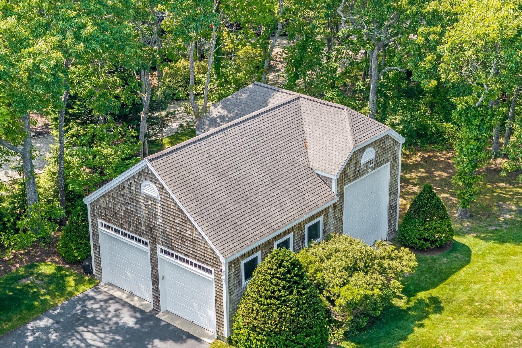 Pocasset, Massachusetts 02559, United States, 5 Bedrooms Bedrooms, ,4 BathroomsBathrooms,Residential,Active,155647