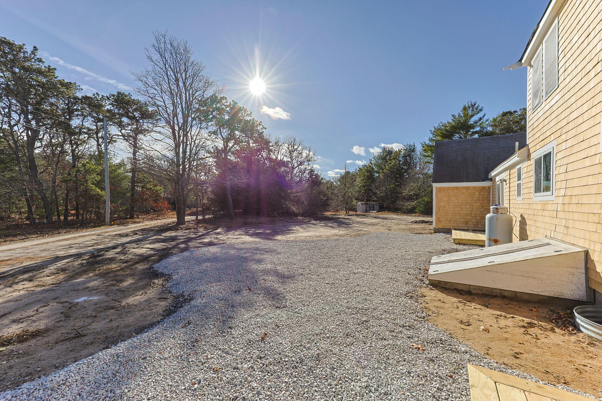 Harwich, Massachusetts 02645, United States, 3 Bedrooms Bedrooms, ,2 BathroomsBathrooms,Residential,Active,240375