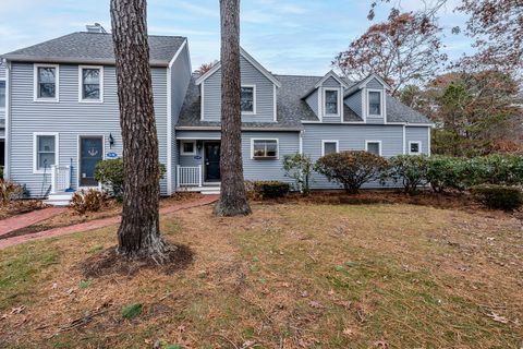 Photo of 97 Shellback Way #UNIT 97, Mashpee, MA 02649 (MLS # 22505763)
