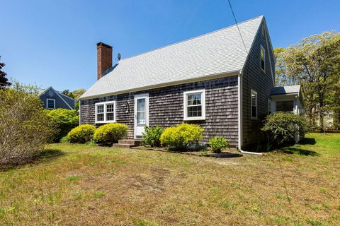 Single Family Residence in Brewster MA 80 Sheep Pond Drive.jpg