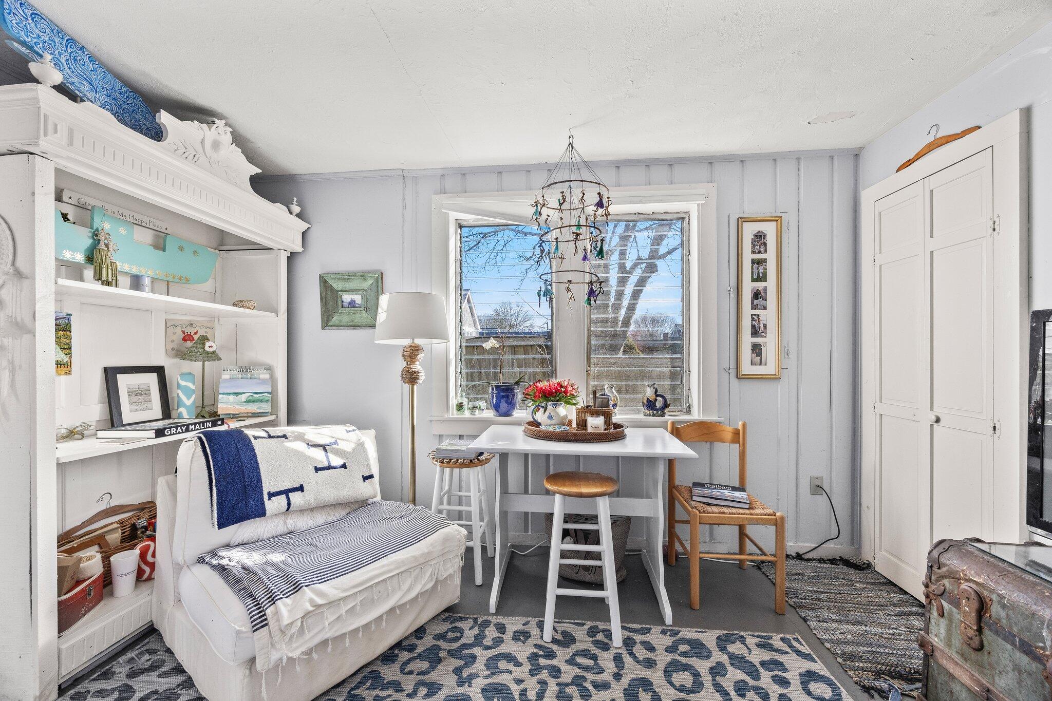 Chatham, Massachusetts 02633, United States, 1 Bedroom Bedrooms, ,1 BathroomBathrooms,Residential,Pending,24192