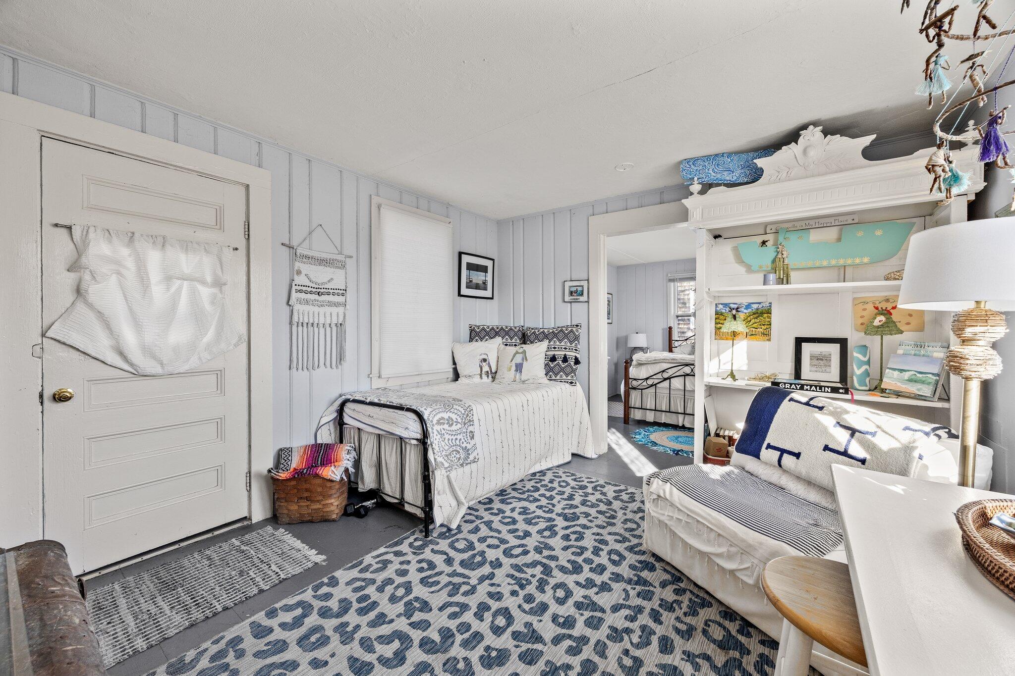 Chatham, Massachusetts 02633, United States, 1 Bedroom Bedrooms, ,1 BathroomBathrooms,Residential,Pending,24192