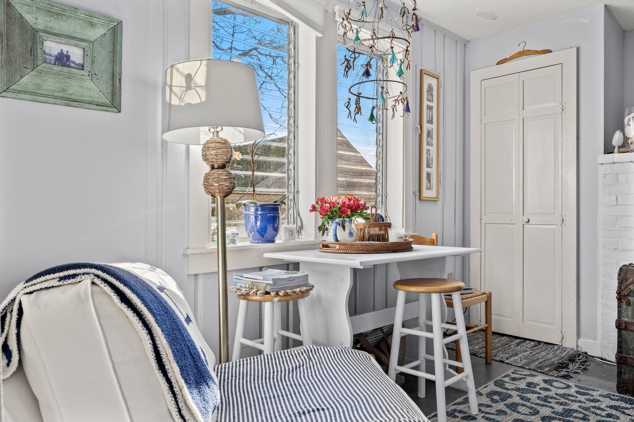 Chatham, Massachusetts 02633, United States, 1 Bedroom Bedrooms, ,1 BathroomBathrooms,Residential,Pending,24192