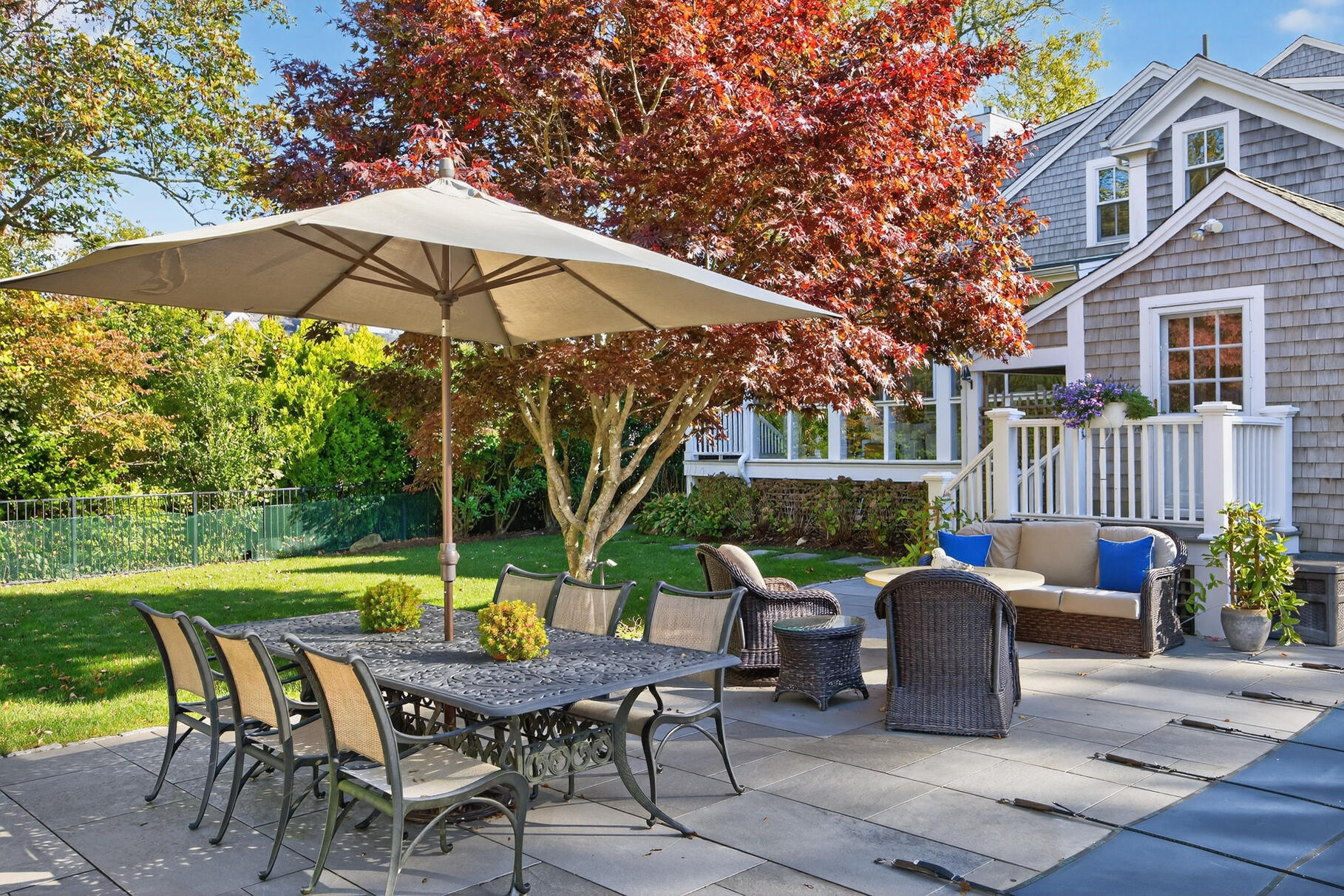 Yarmouth Port, Massachusetts 02675, United States, 6 Bedrooms Bedrooms, ,6 BathroomsBathrooms,Residential,Active,234424