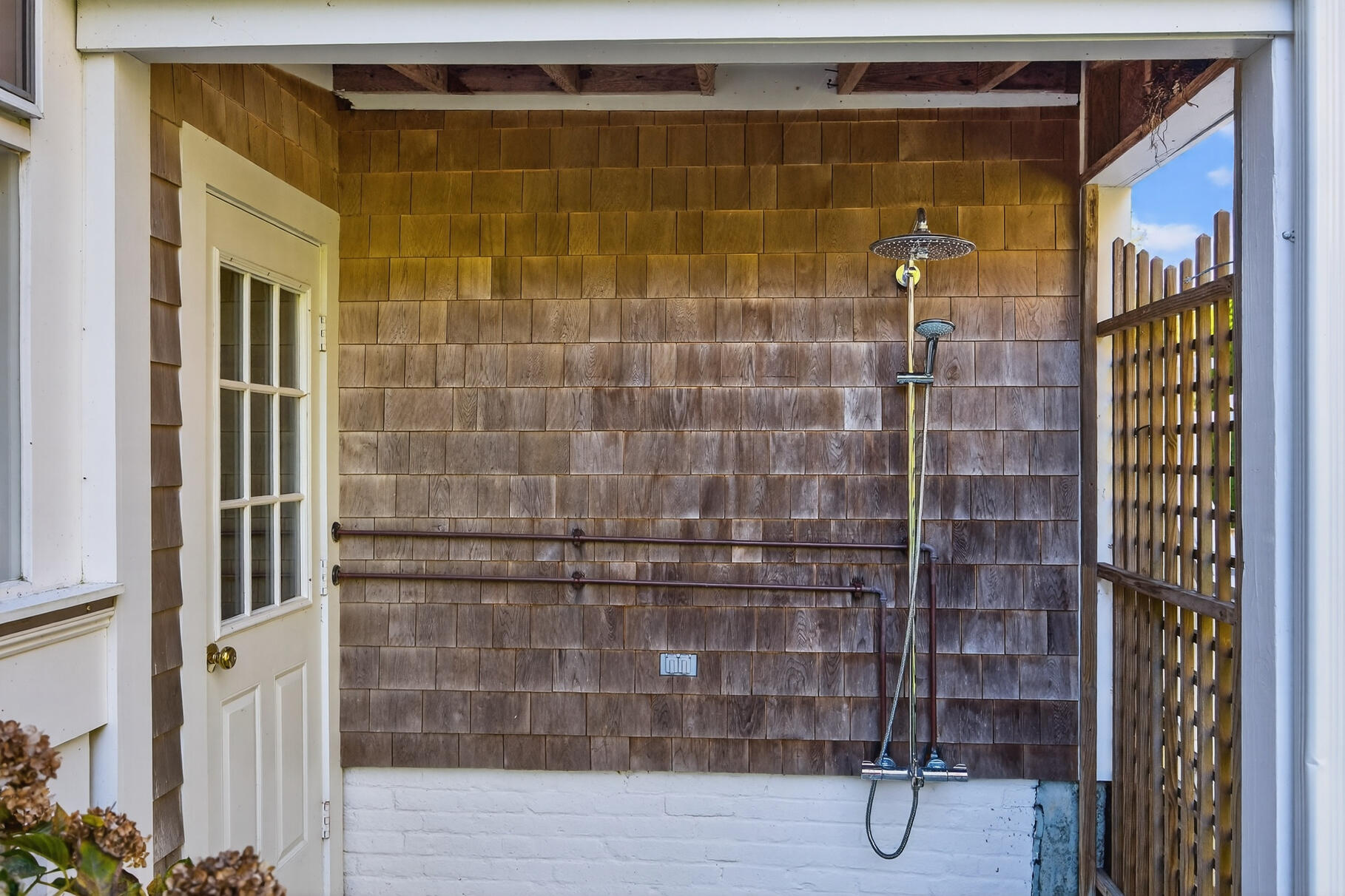 Yarmouth Port, Massachusetts 02675, United States, 6 Bedrooms Bedrooms, ,6 BathroomsBathrooms,Residential,Active,234424