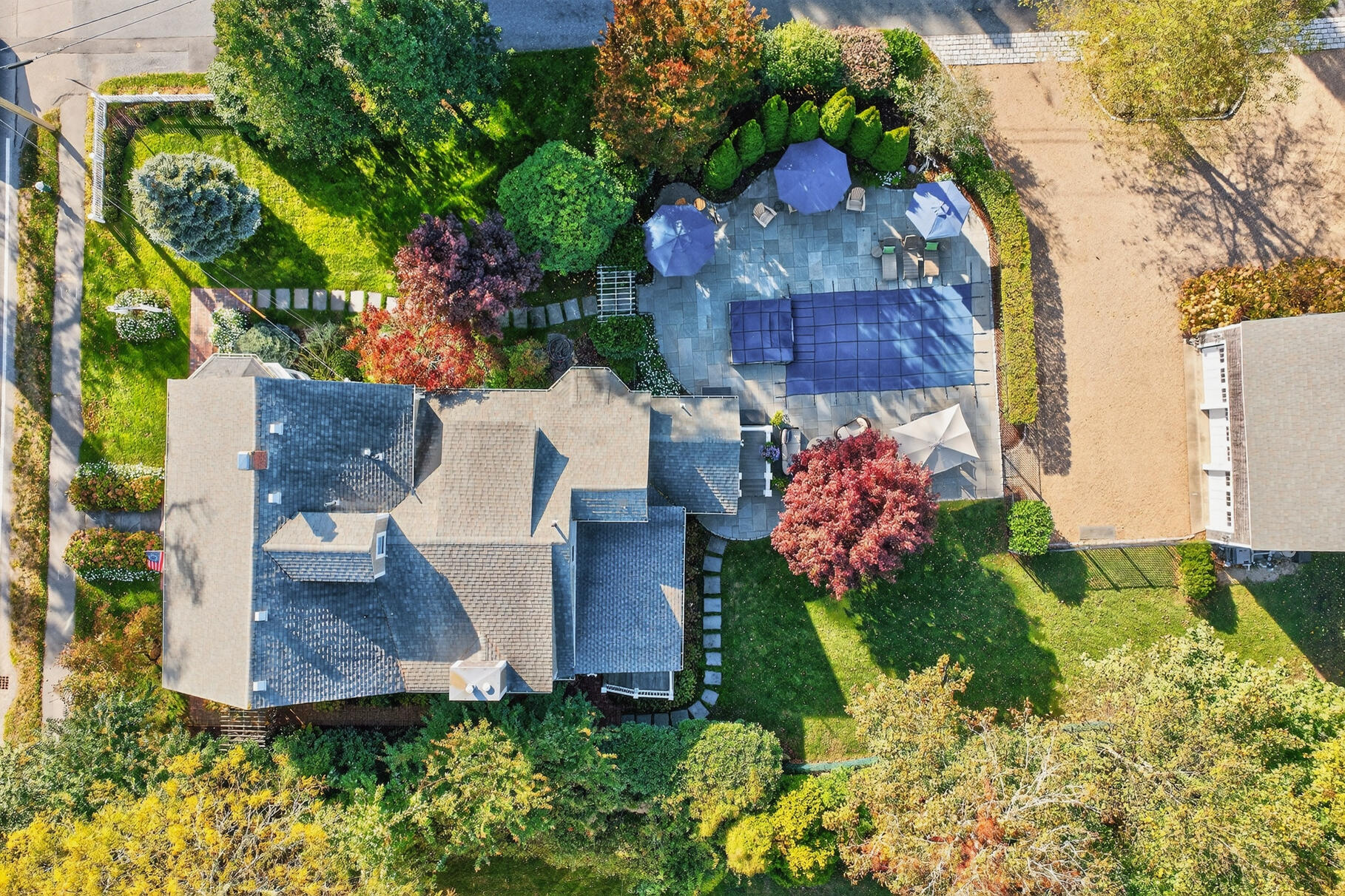 Yarmouth Port, Massachusetts 02675, United States, 6 Bedrooms Bedrooms, ,6 BathroomsBathrooms,Residential,Active,234424