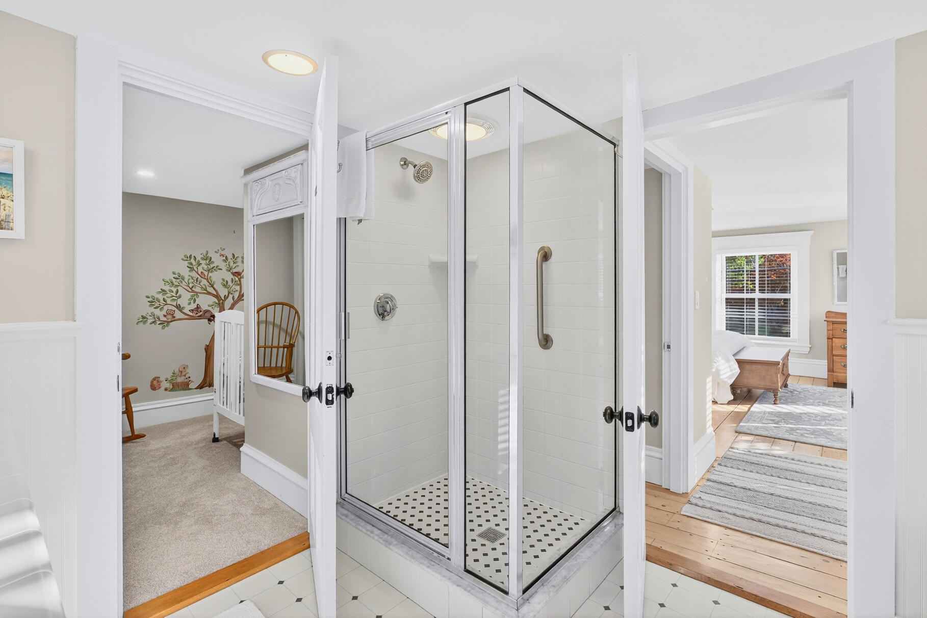 Yarmouth Port, Massachusetts 02675, United States, 6 Bedrooms Bedrooms, ,6 BathroomsBathrooms,Residential,Active,234424