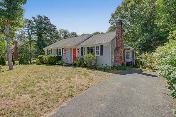 15 HOMER LN, SOUTH DENNIS, MA 02660 - Image aeef4b3ea4e839e84ceb695c81fe2225/373893372