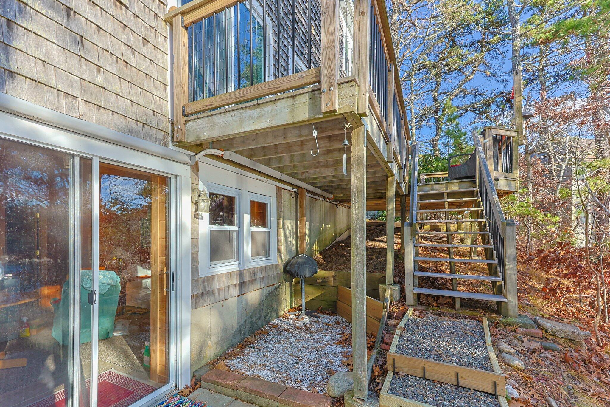 Orleans, Massachusetts 02653, United States, 3 Bedrooms Bedrooms, ,3 BathroomsBathrooms,Residential,Pending,20502