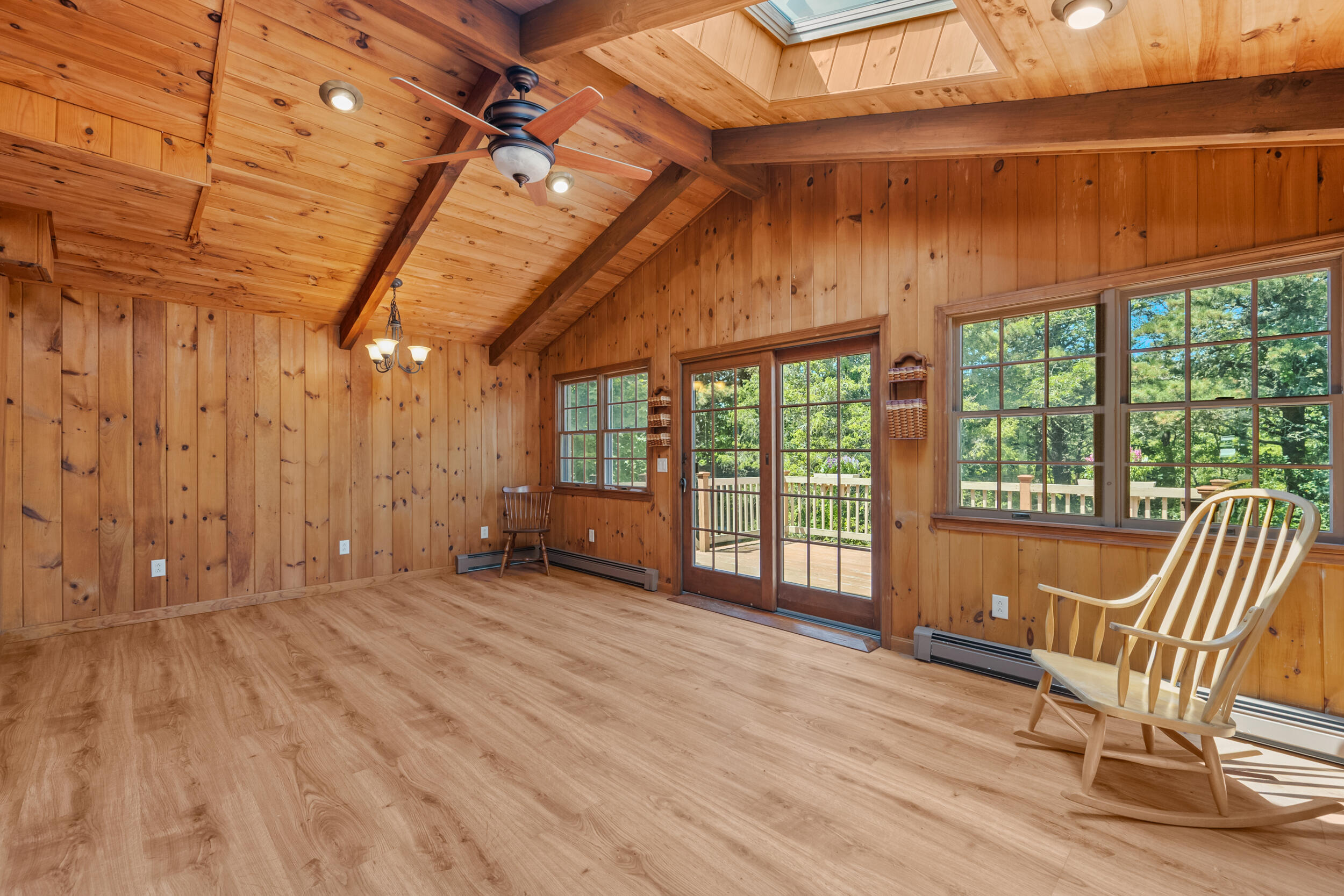 Chatham, Massachusetts 02633, United States, 4 Bedrooms Bedrooms, ,3 BathroomsBathrooms,Residential,Active,191513