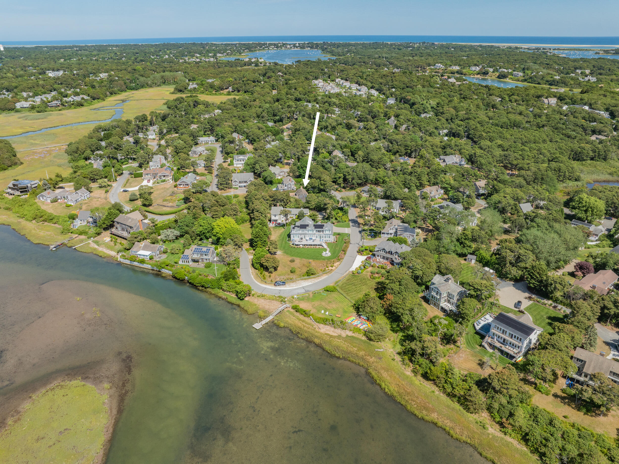 Chatham, Massachusetts 02633, United States, 4 Bedrooms Bedrooms, ,3 BathroomsBathrooms,Residential,Active,191513