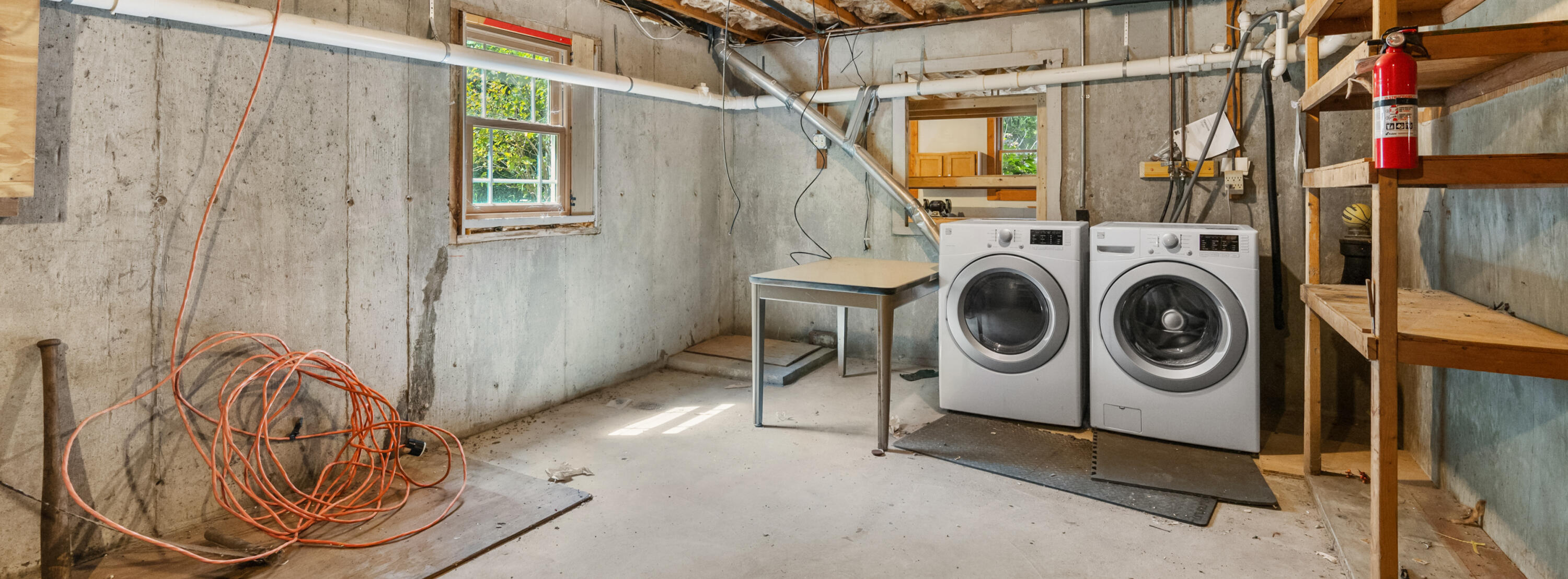 Chatham, Massachusetts 02633, United States, 4 Bedrooms Bedrooms, ,3 BathroomsBathrooms,Residential,Active,191513