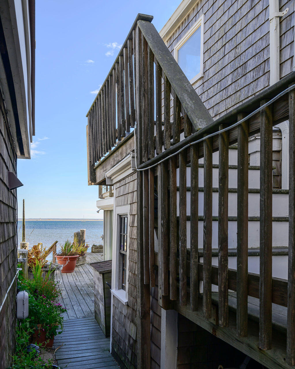 Provincetown, Massachusetts 02657, United States, 3 Bedrooms Bedrooms, ,3 BathroomsBathrooms,Residential,Active,29787
