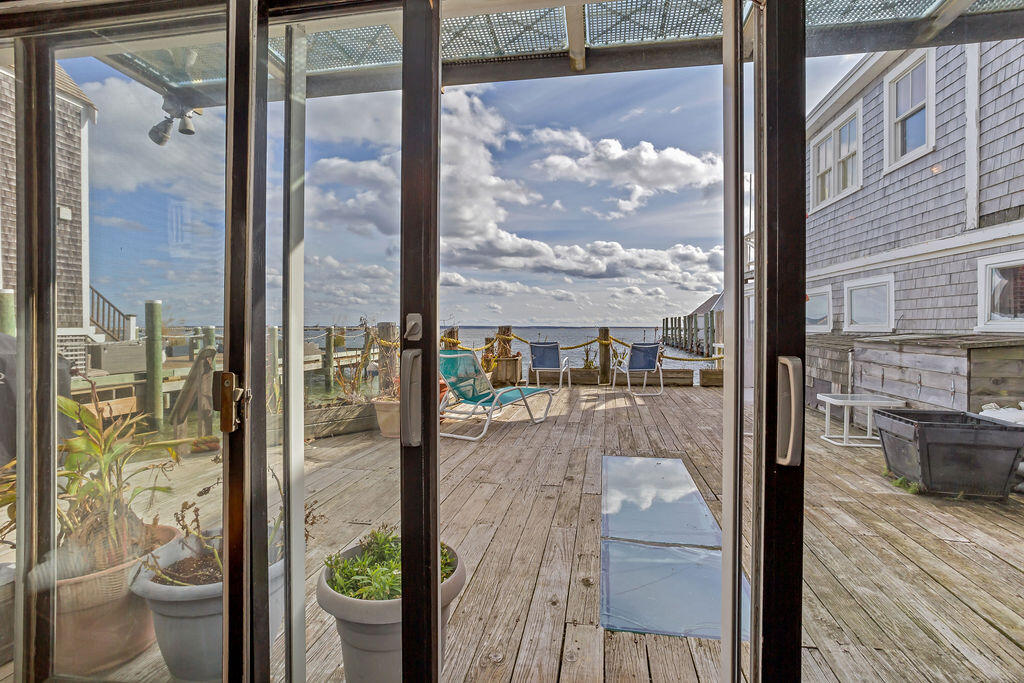 Provincetown, Massachusetts 02657, United States, 3 Bedrooms Bedrooms, ,3 BathroomsBathrooms,Residential,Active,29787