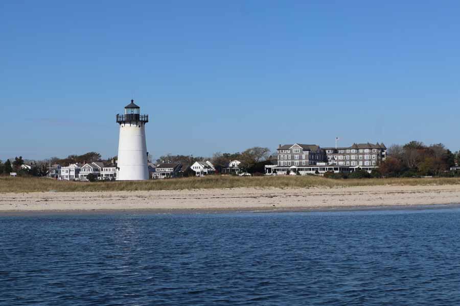 Edgartown, Massachusetts 02539, United States, 4 Bedrooms Bedrooms, ,5 BathroomsBathrooms,Residential,Active,68512
