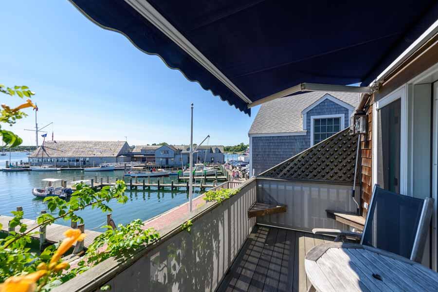 Edgartown, Massachusetts 02539, United States, 4 Bedrooms Bedrooms, ,5 BathroomsBathrooms,Residential,Active,68512