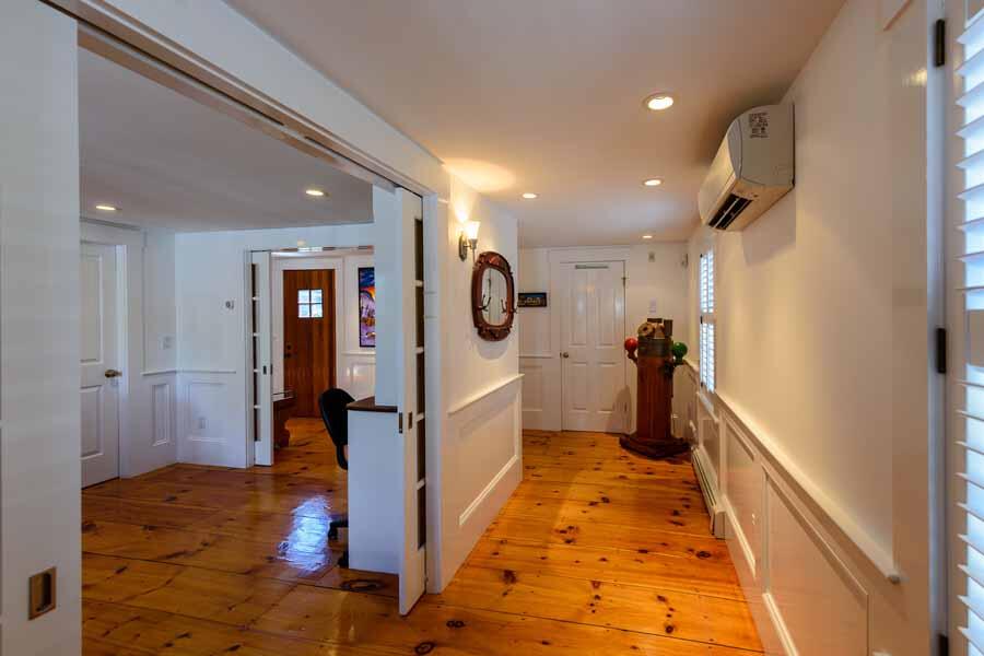 Edgartown, Massachusetts 02539, United States, 4 Bedrooms Bedrooms, ,5 BathroomsBathrooms,Residential,Active,68512