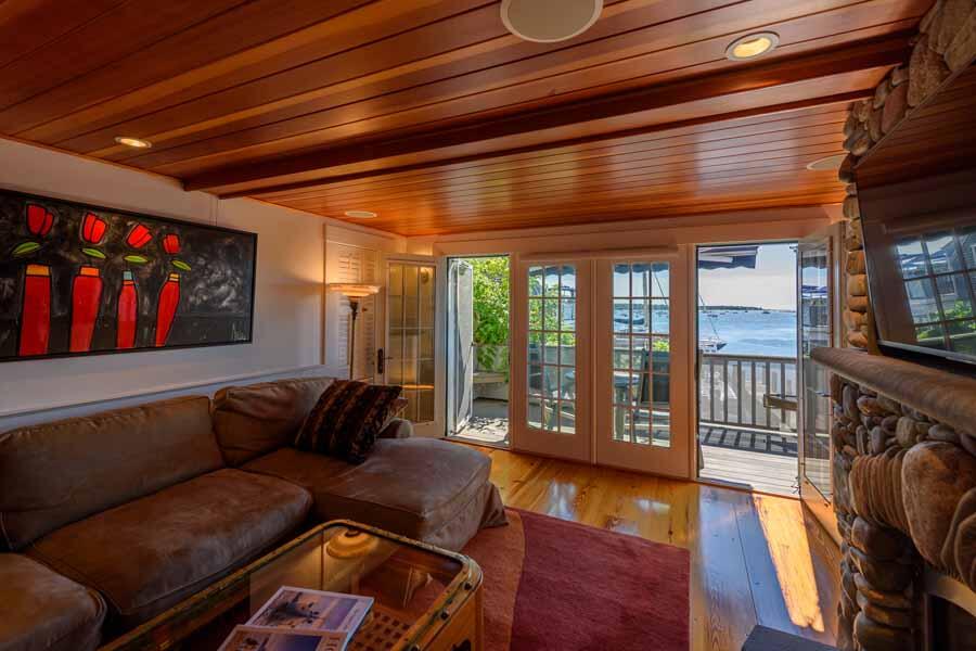 Edgartown, Massachusetts 02539, United States, 4 Bedrooms Bedrooms, ,5 BathroomsBathrooms,Residential,Active,68512