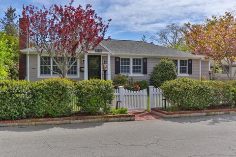 Single Family Residence in Provincetown MA 32 Court Street.jpg