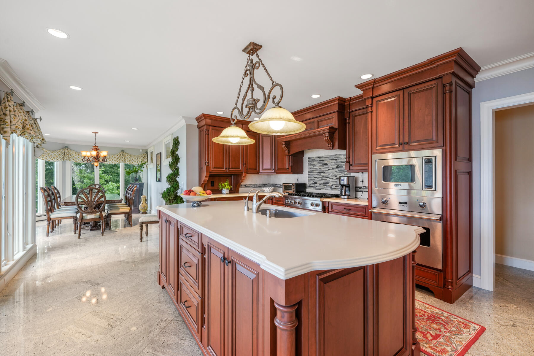 Osterville, Massachusetts 02655, United States, 5 Bedrooms Bedrooms, ,6 BathroomsBathrooms,Residential,Active,98678