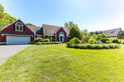 Single Family Residence in Mashpee MA 11 Polaris Drive 64.jpg