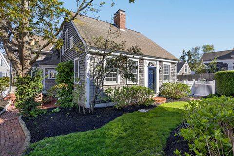 Photo of 1 Atlantic Avenue, Provincetown, MA 02657 (MLS # 22601636)