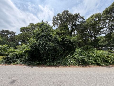 Photo of 21 Tobey Way, Hyannis, MA 02601 (MLS # 22603369)