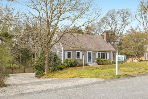143 Evelyns Drive, Brewster, MA 02631 - #: 22402011