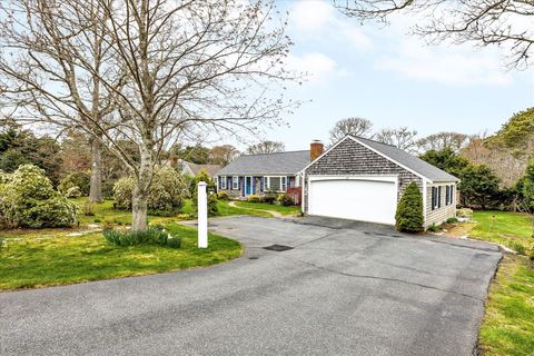 69 Old Comers Road, Chatham, MA 02633 - #: 22401888