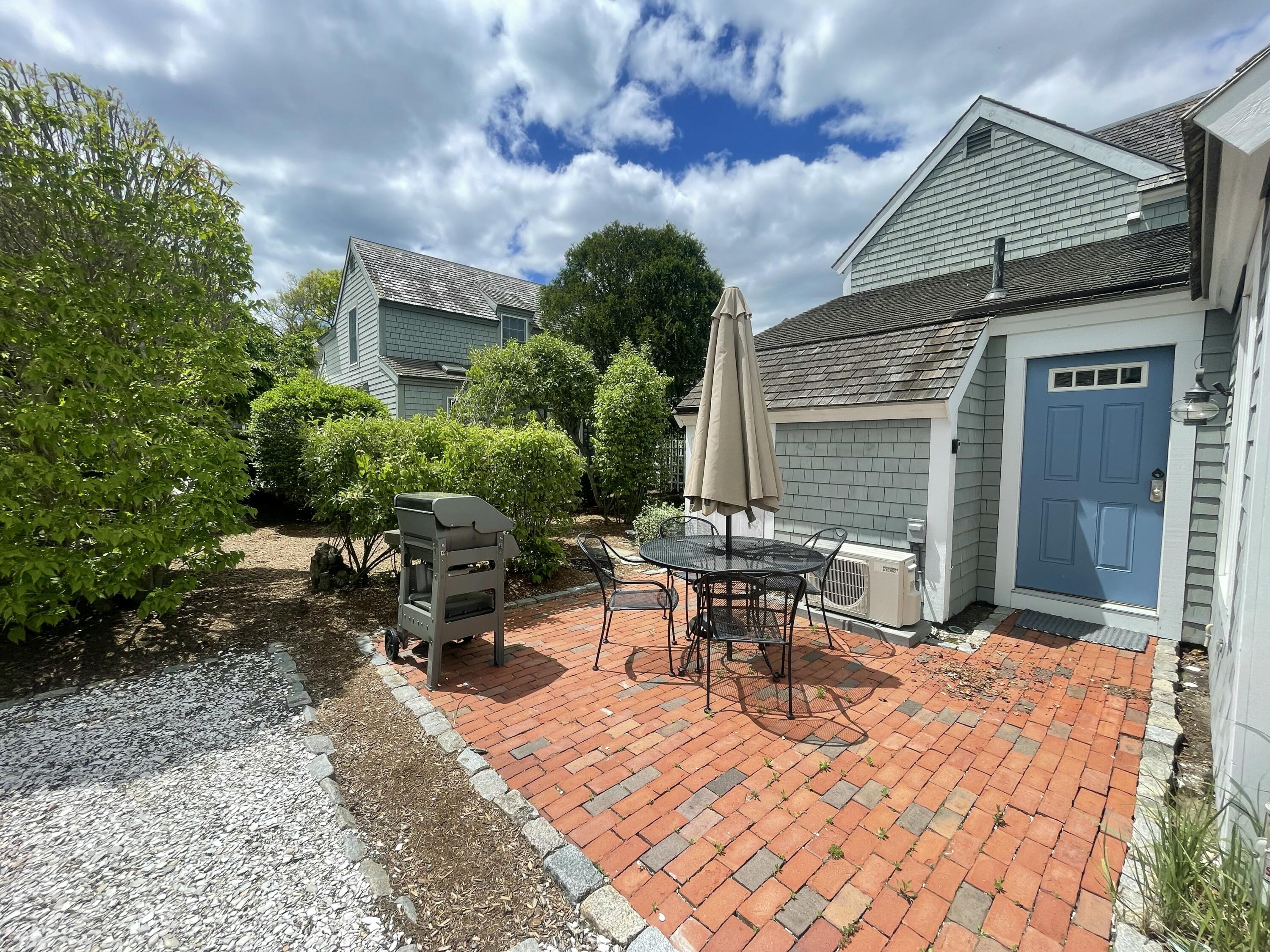 17 Hydrangea Lane
