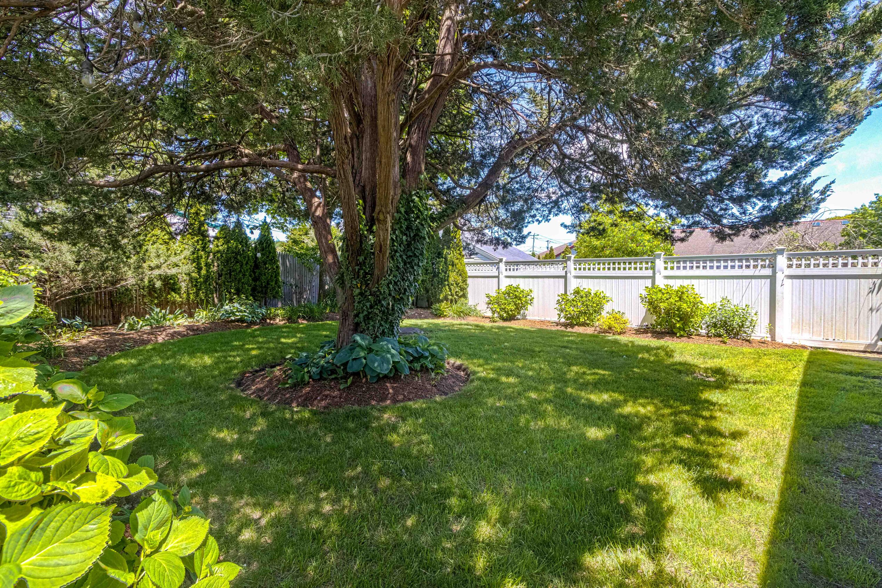 Dennis Port, Massachusetts 02639, United States, 4 Bedrooms Bedrooms, ,4 BathroomsBathrooms,Residential,Active,141185