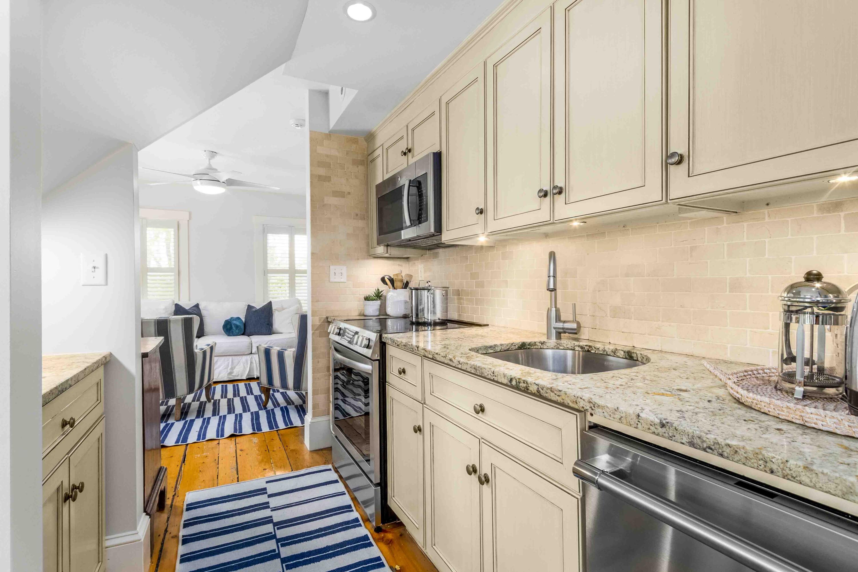 Dennis Port, Massachusetts 02639, United States, 4 Bedrooms Bedrooms, ,4 BathroomsBathrooms,Residential,Active,141185